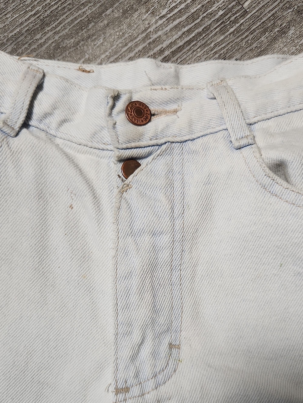 Lee White Denim Shorts with Tan Patch - Picture 3 of 11